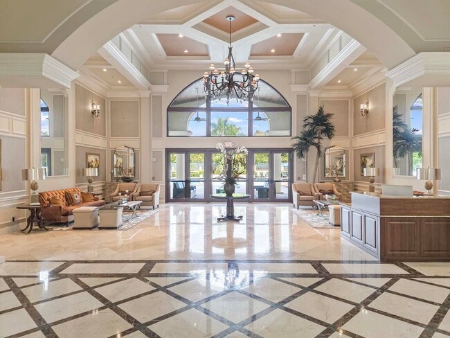 Building Photo - 5058 Glenville Dr