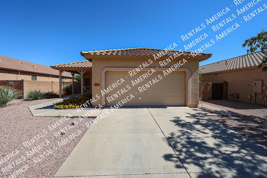 Building Photo - 16926 W Nottingham Way