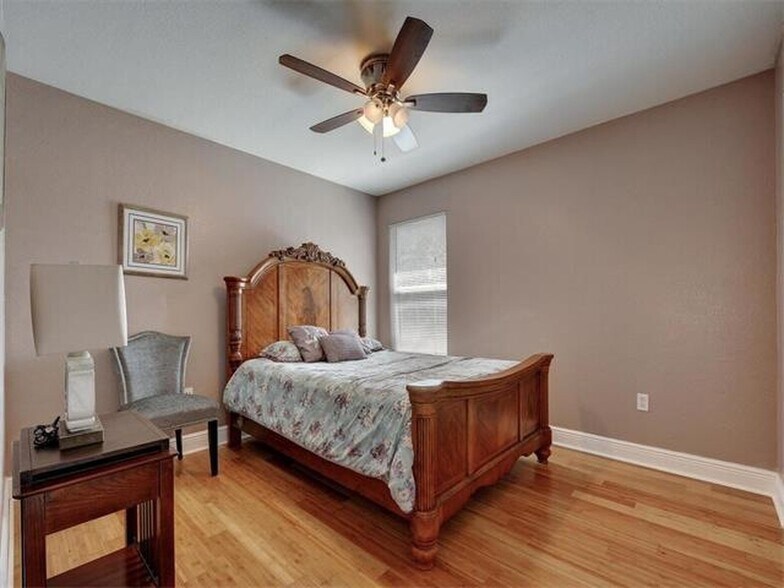Bedroom 3 - 8705 Davis Oaks Trail