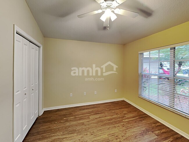Building Photo - 15452 Osprey Glen Dr