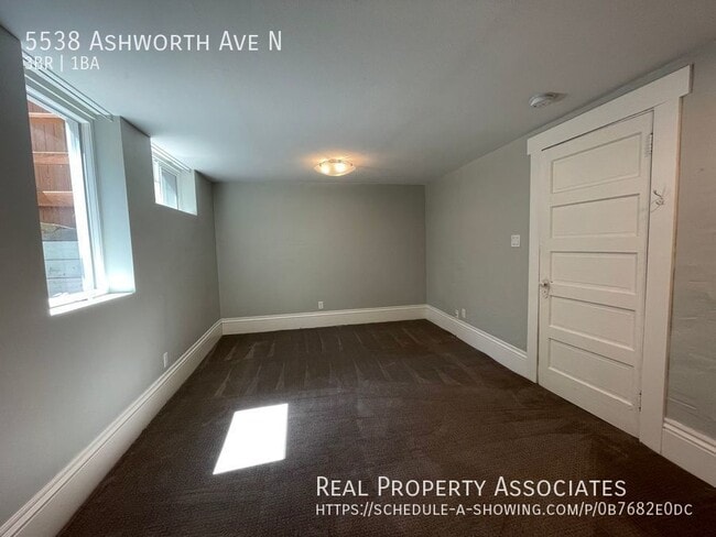 Building Photo - 5538 Ashworth Ave N
