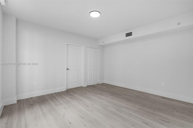 Building Photo - 601 NE 23rd St