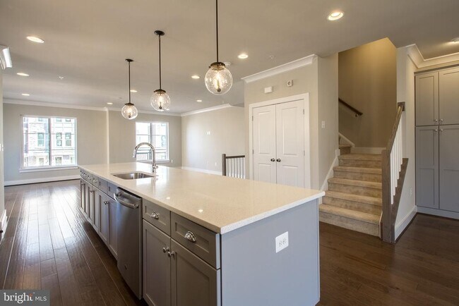 Building Photo - 4932 Trail Vista Ln