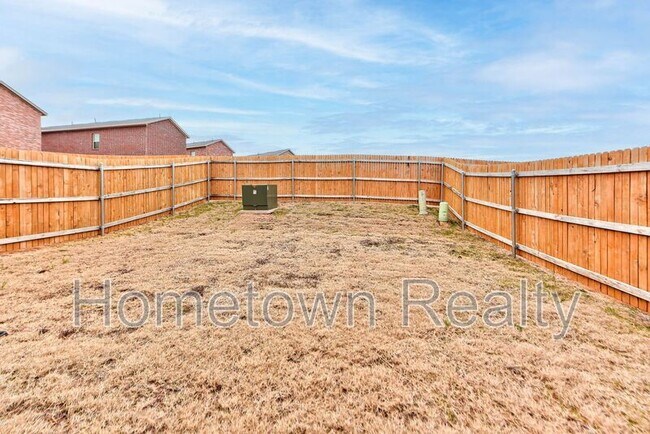 Building Photo - 3308 NW 148th St