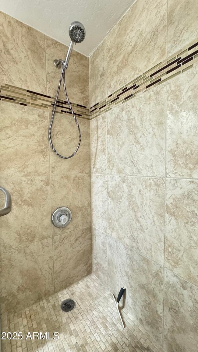 Building Photo - 15020 N 40th St