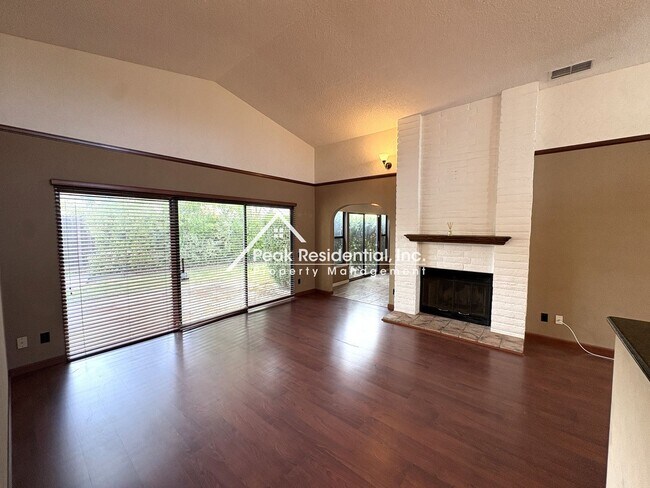 Building Photo - 11037 Mammoth River Ct