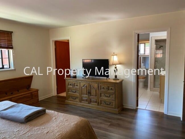 Building Photo - Beautiful 4 Bedroom Home in Salinas, CA
