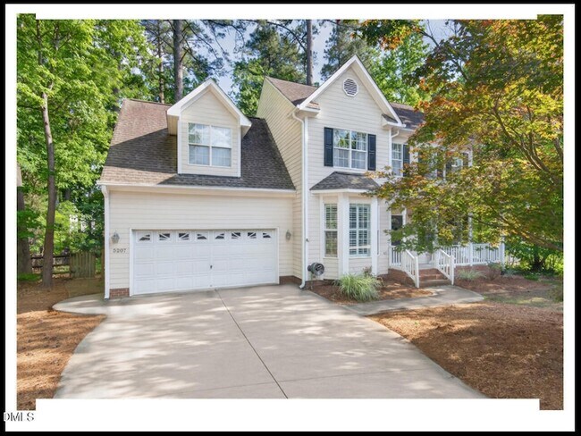 Building Photo - 5207 Tahoe Dr
