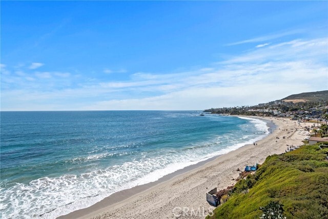 Building Photo - 603 S Coast Hwy