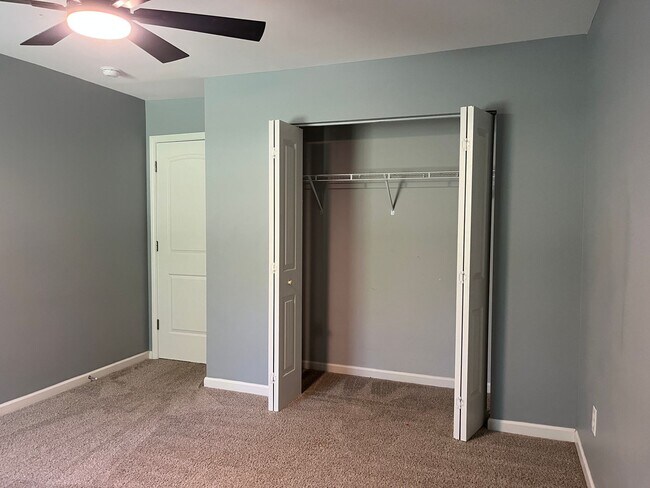 Building Photo - Charming 3/2 Home in Boiling Springs!