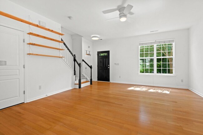 Building Photo - Hope Valley Farms Townhouse