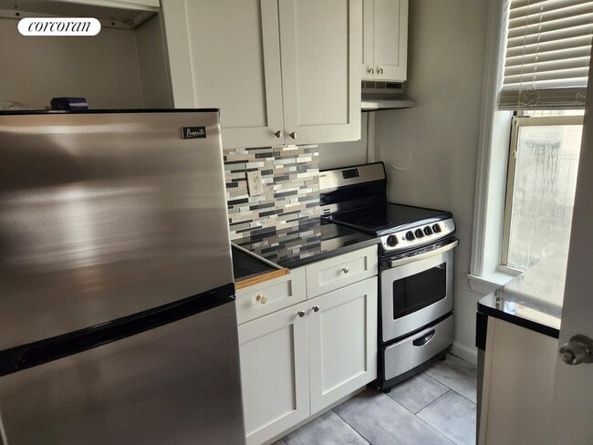 Building Photo - 304 W 147th St