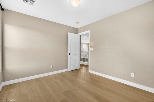 Building Photo - 6117 Brenneman St