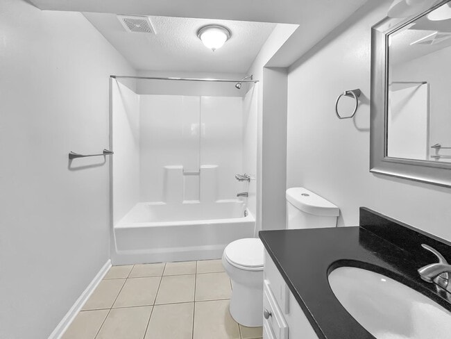 Building Photo - 4 BR/2BA | Newly Renovated Single Family Home | 1-Car Covered Parking | Gated backyard |On quiet ...