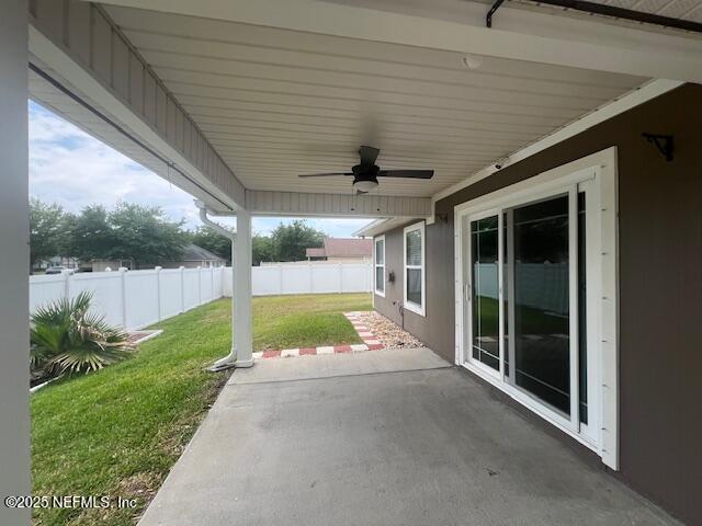 Building Photo - 13985 Fish Eagle Dr E