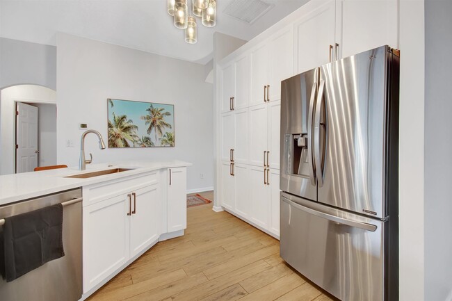 Building Photo - 880 Oak Arbor Cir