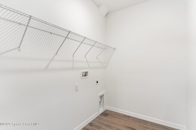 Building Photo - 1320 Seabreeze St SW