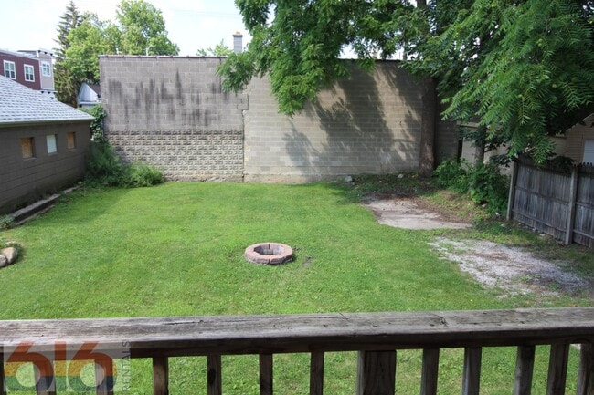 Building Photo - 813 Douglas St NW