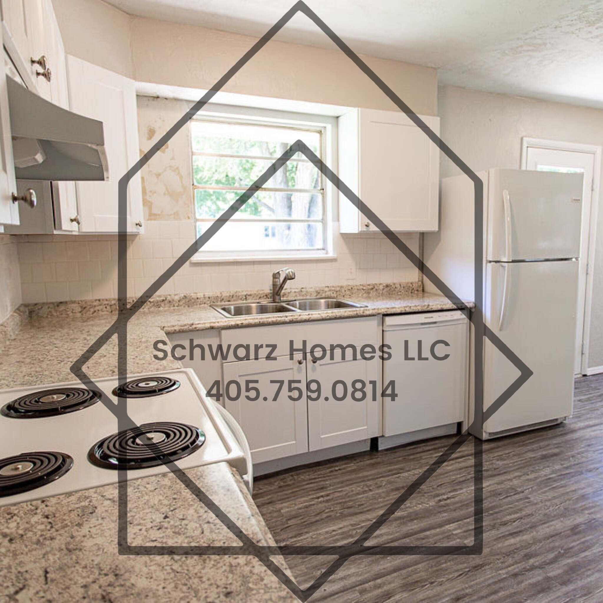 Building Photo - 3009 N Vermont Ave