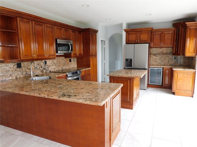 Building Photo - 15002 SW 161st Pl