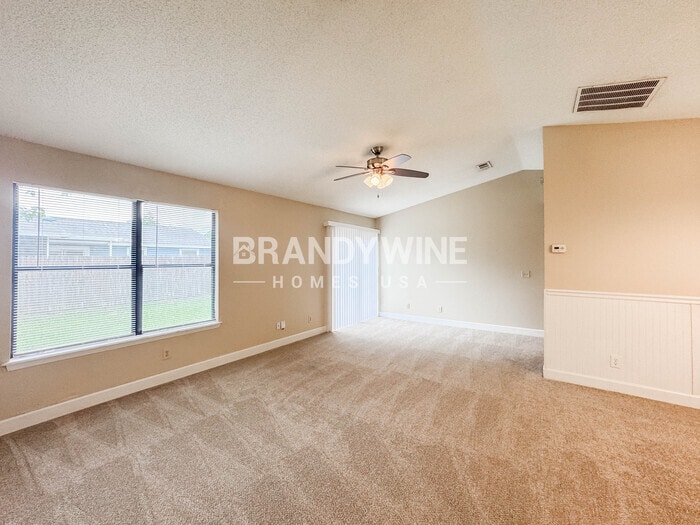 Building Photo - 8142 Settlers Landing Trail N