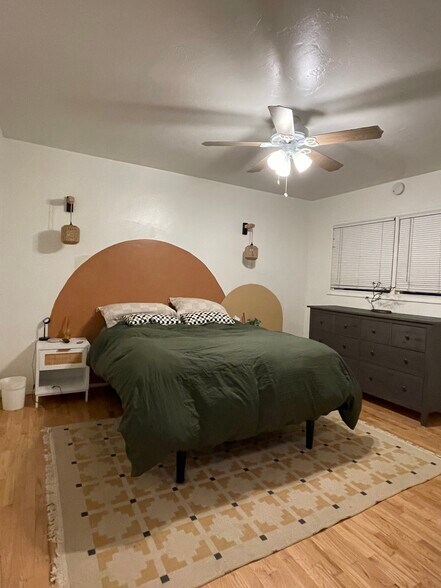 Building Photo - 6740 Amherst St