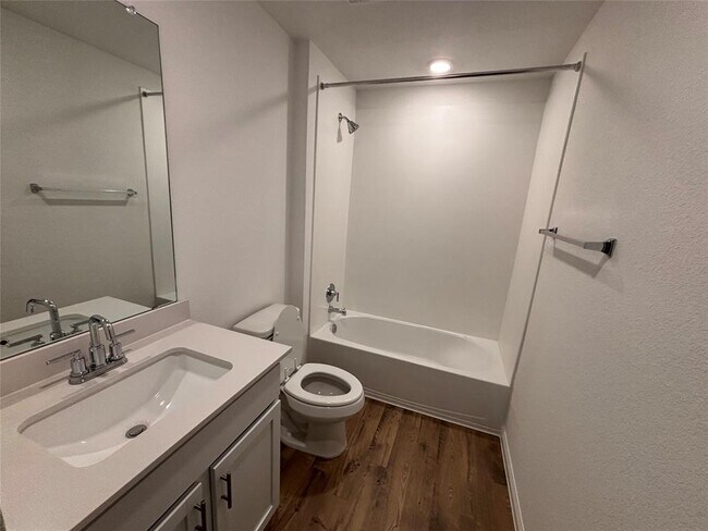Building Photo - 2344 Ranny Cv