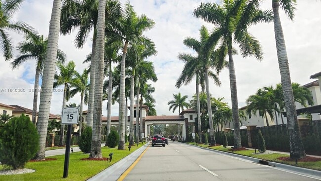 Building Photo - 10032 NW 87th Terrace