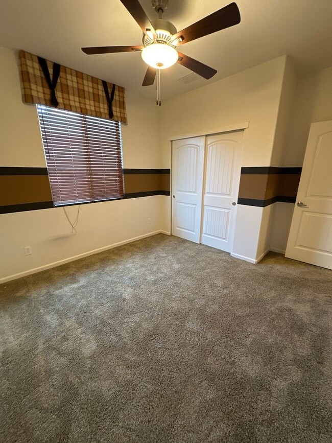 Building Photo - Cozy and Spacious Home in Elk Grove