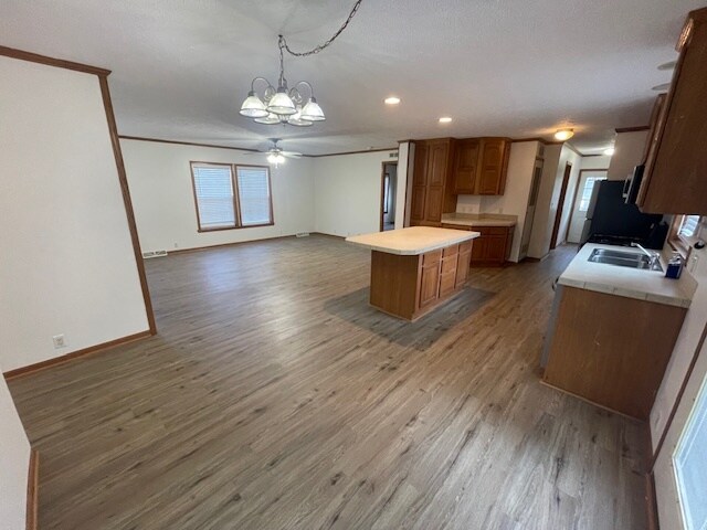 Building Photo - 7239 Lake Rd