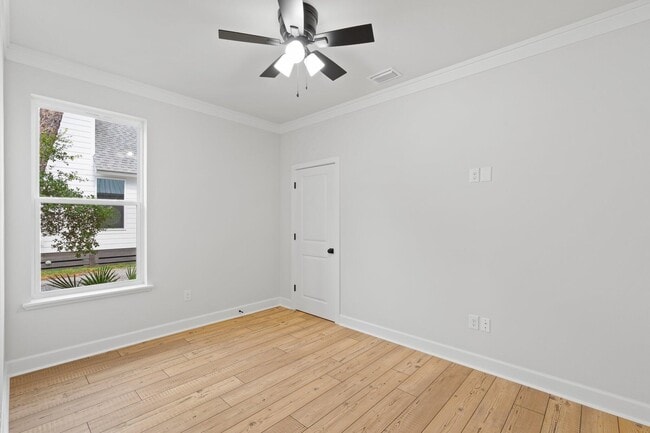Building Photo - 45 Laurel Oak Ln
