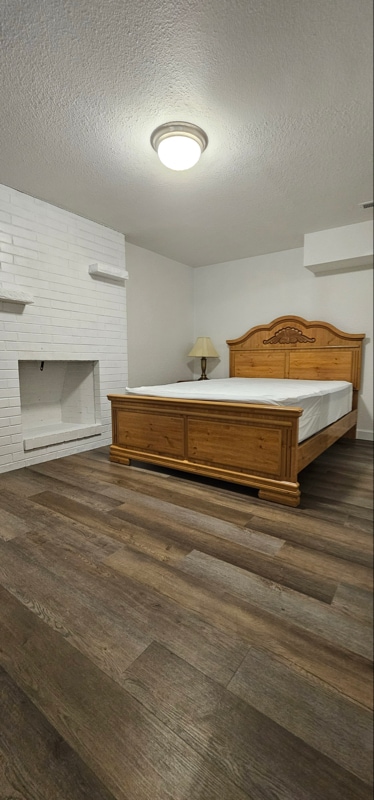 Building Photo - 3 bedrooms For Rent