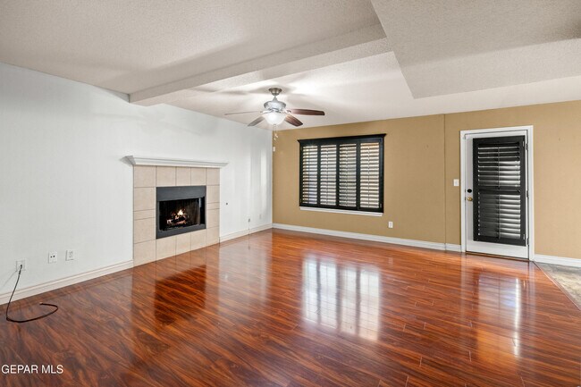 Building Photo - 3329 Tierra Sara Ln