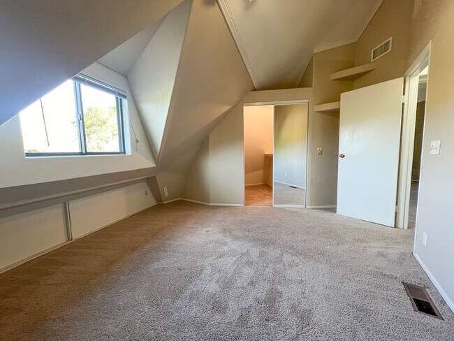 Building Photo - HOUSE  - CORNVILLE / PAGE SPRINGS RD