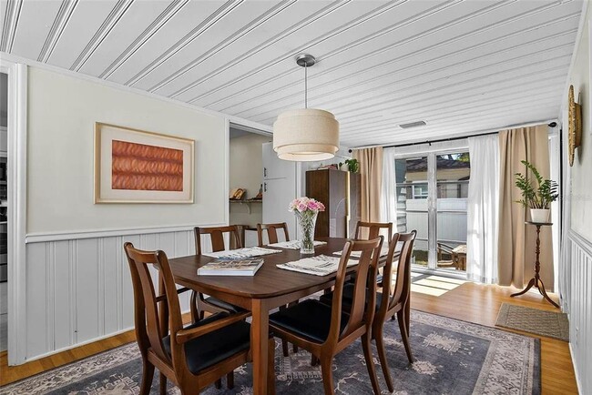 Building Photo - 4628 Dr M.L.K. Jr St N