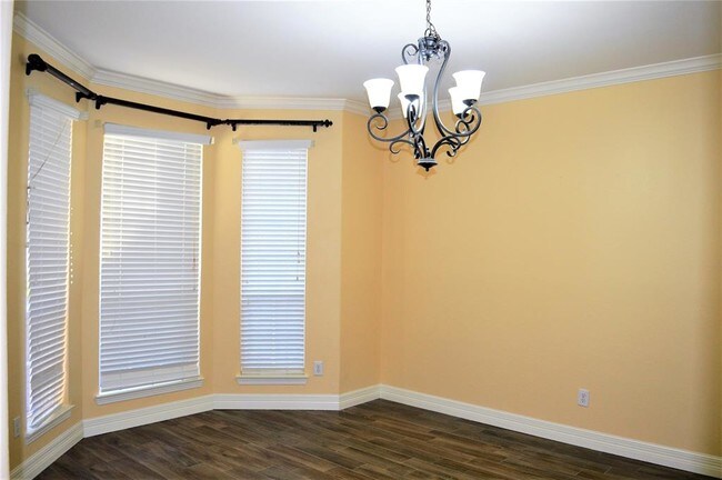 Building Photo - 6210 Marble Hollow Ln