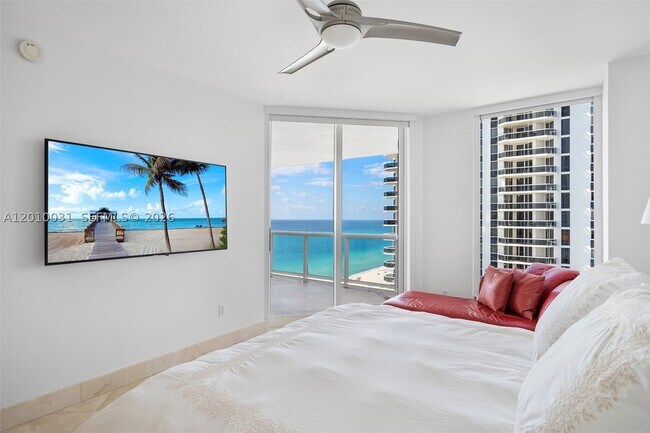 Building Photo - 4779 Collins Ave