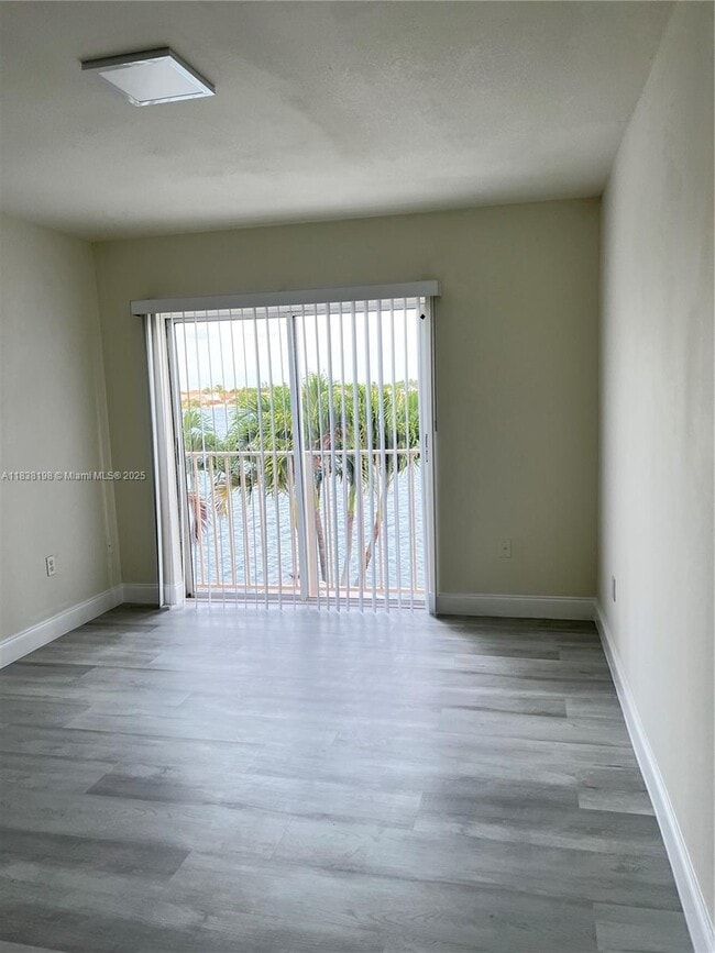 Building Photo - 12472 NW 11th Ln