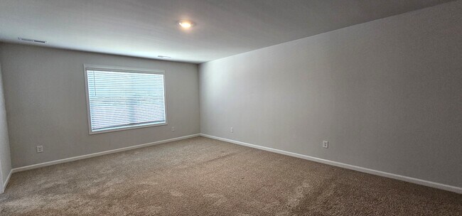 Building Photo - 218 Stamm Dr