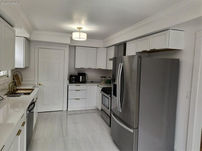 Building Photo - 19650 Buffalo St