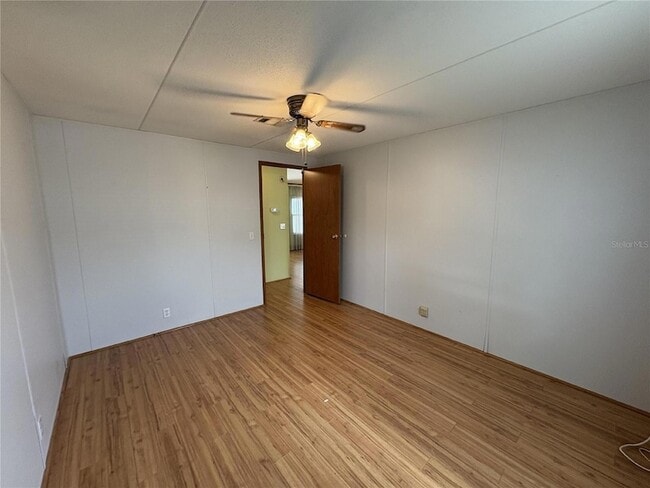 Building Photo - 616 Klickety Klak Ln