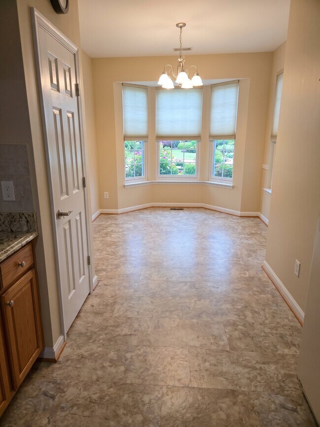 Building Photo - 174008 Celebration Way