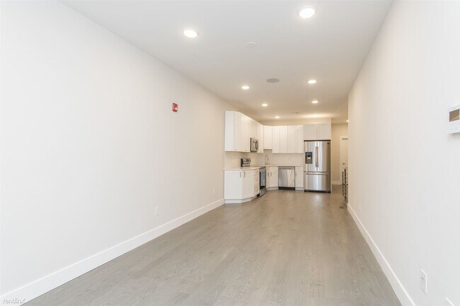 Building Photo - 1306 N Marshall St