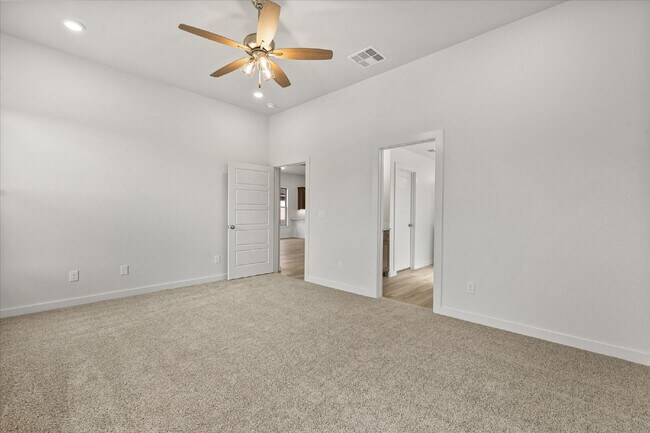 Building Photo - Beautiful New Build Home in Cypress Ranch!