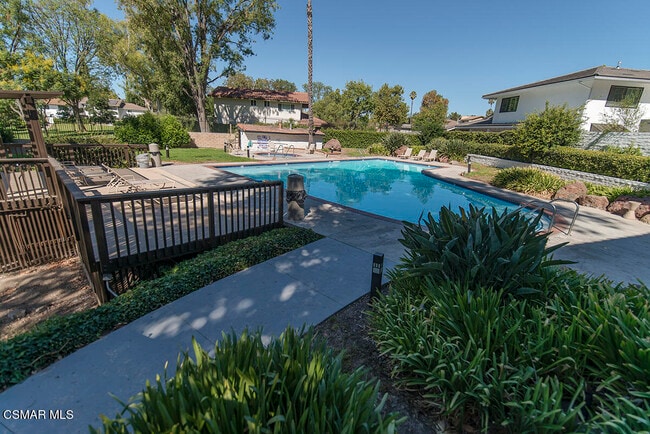 Building Photo - 31515 Lindero Canyon Rd