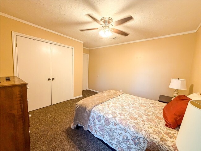 Building Photo - 4023 Oxhill Rd