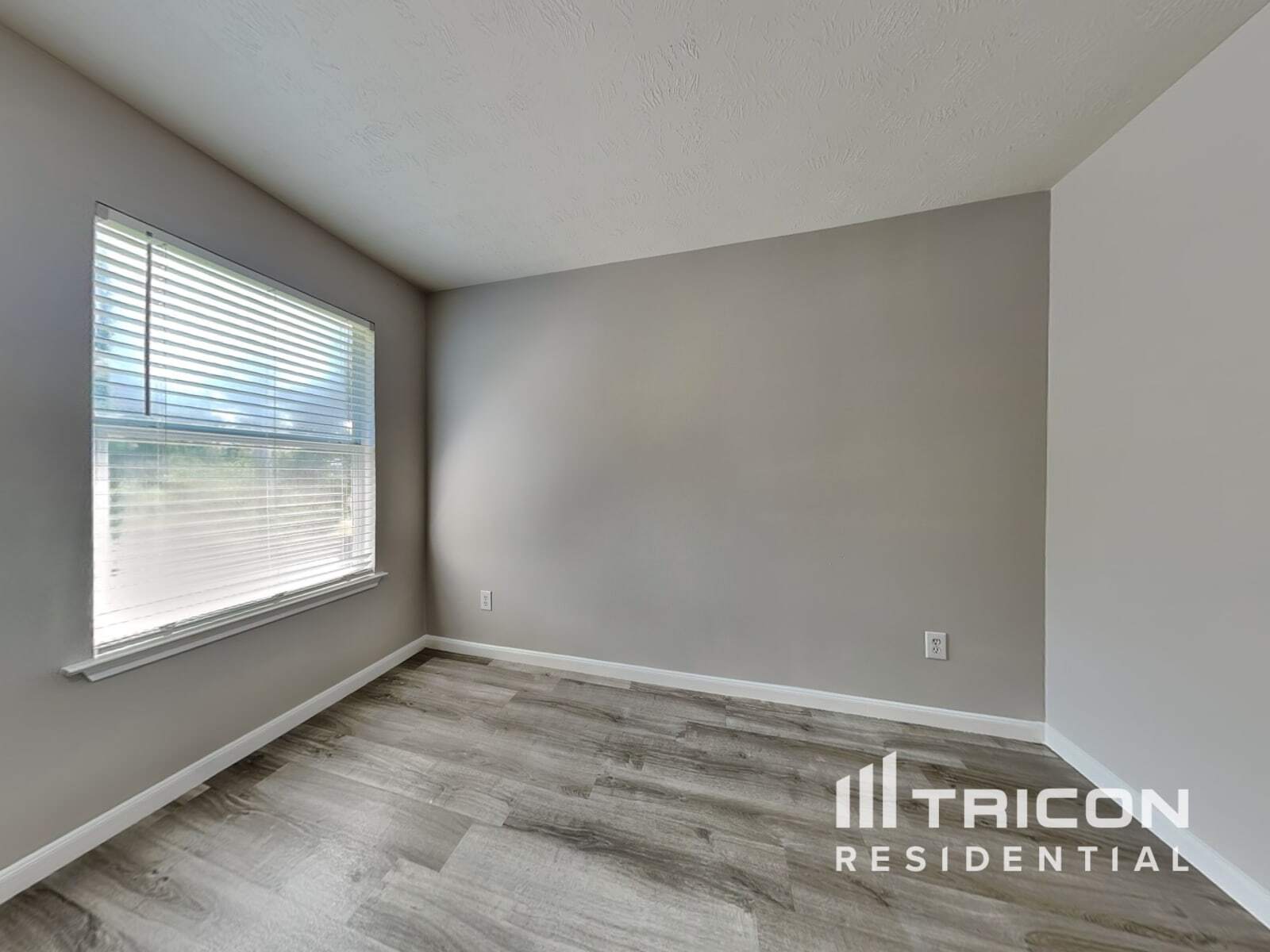 Building Photo - 20710 Hardwick Oaks Dr
