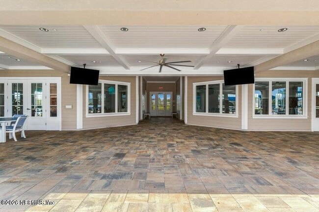 Building Photo - 260 Brandon Lks Dr