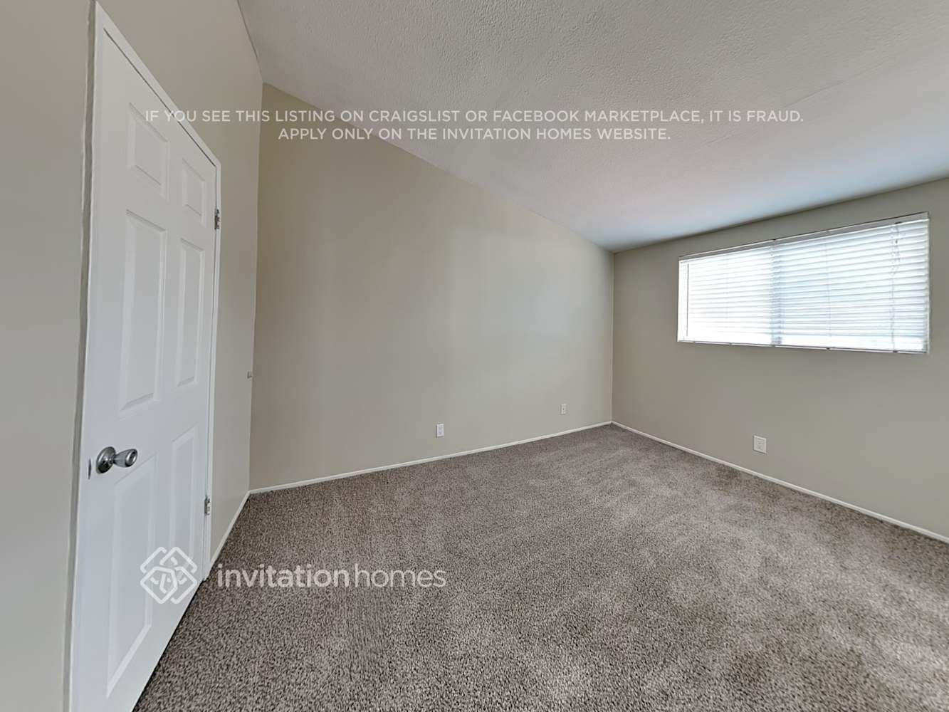 Building Photo - 27210 Marchland Ave