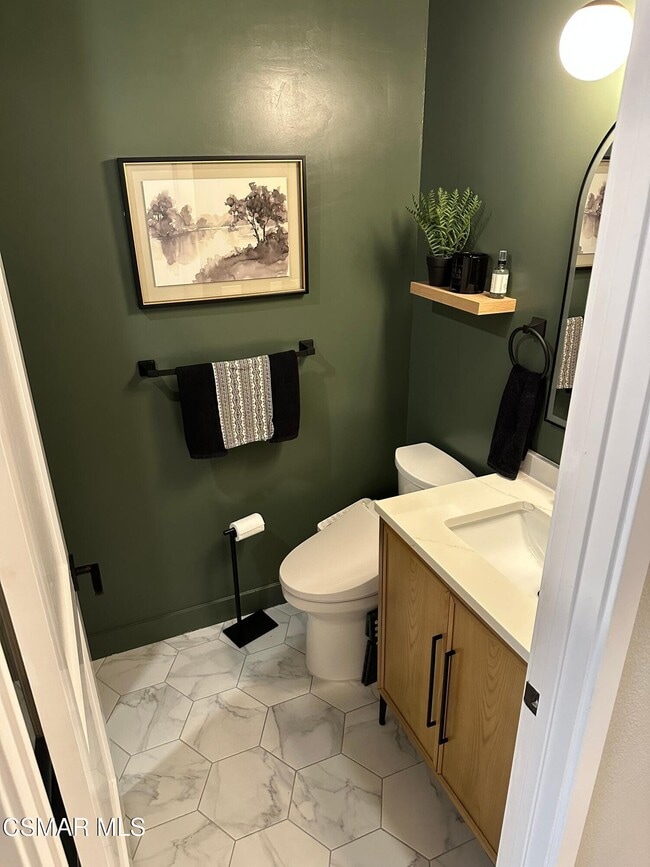 Building Photo - 24067 Arminta St